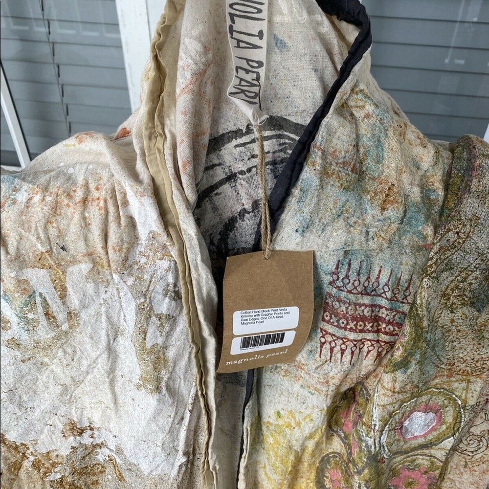 ISO!! Magnolia Pearl Veda graphic kimono - Picture 5 of 5